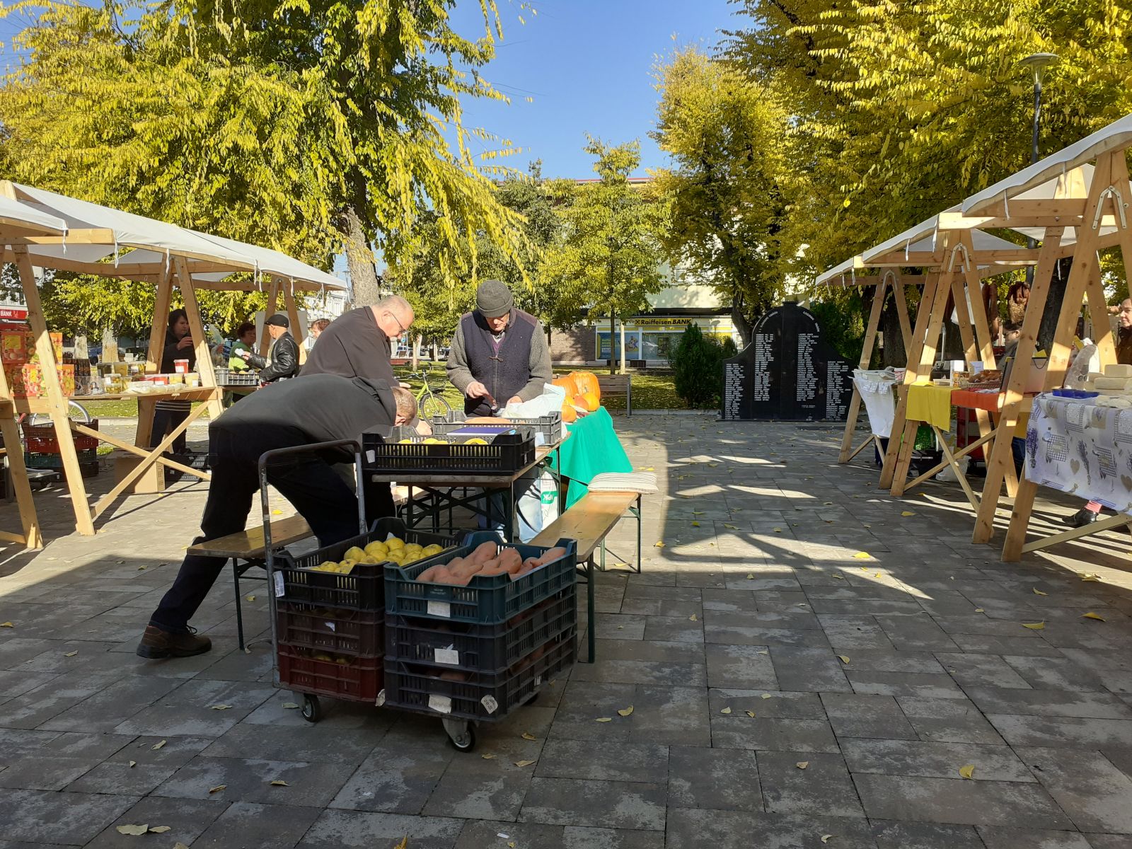 FARM MARKET és JUNIOR FARM MARKET termelői kispiac 2021. november 11.